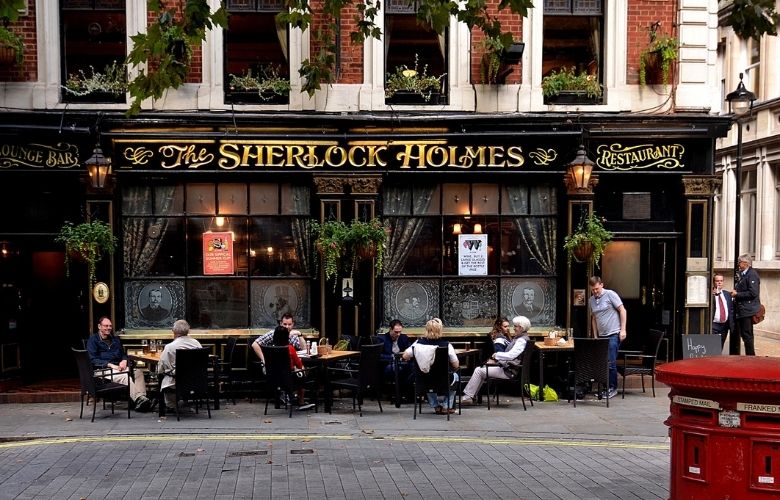 the sherlock holmes pub