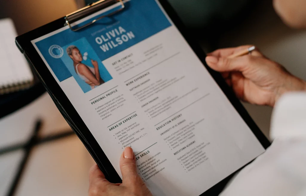 choosing the right font size in your resume