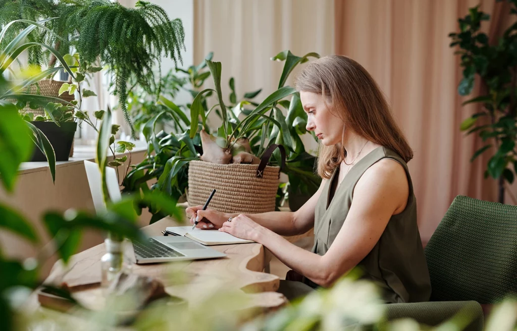 writing a poetry and thinking of an inspiration