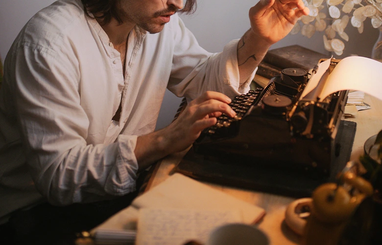 creating a story that uses vivid and descriptive language to make each word count